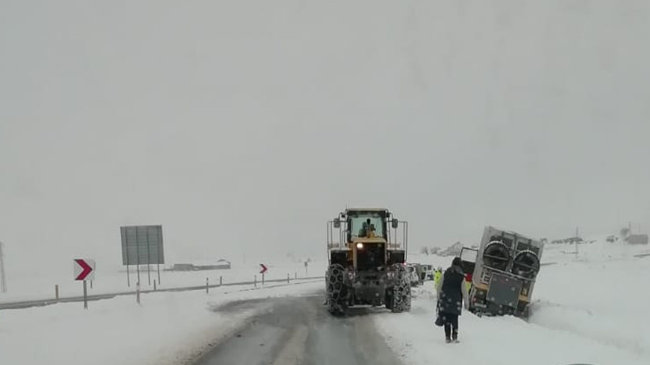 Karlıova Yolu1