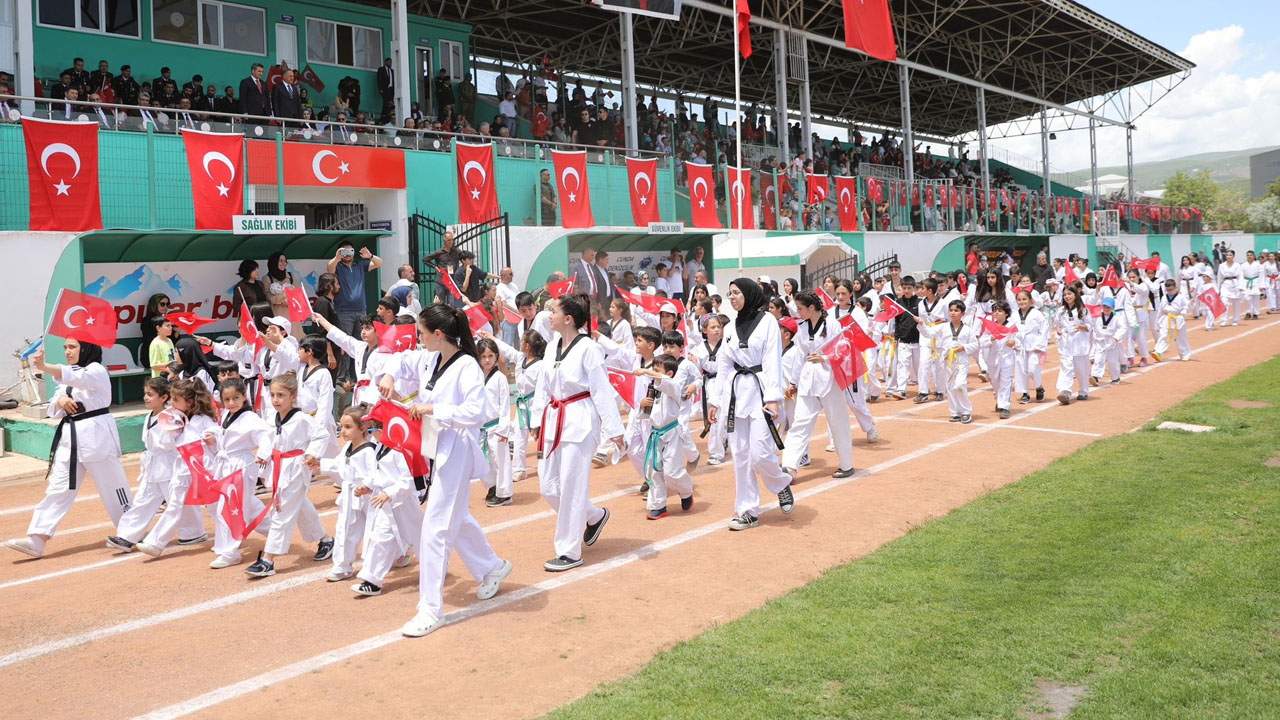 19 Mayıs1