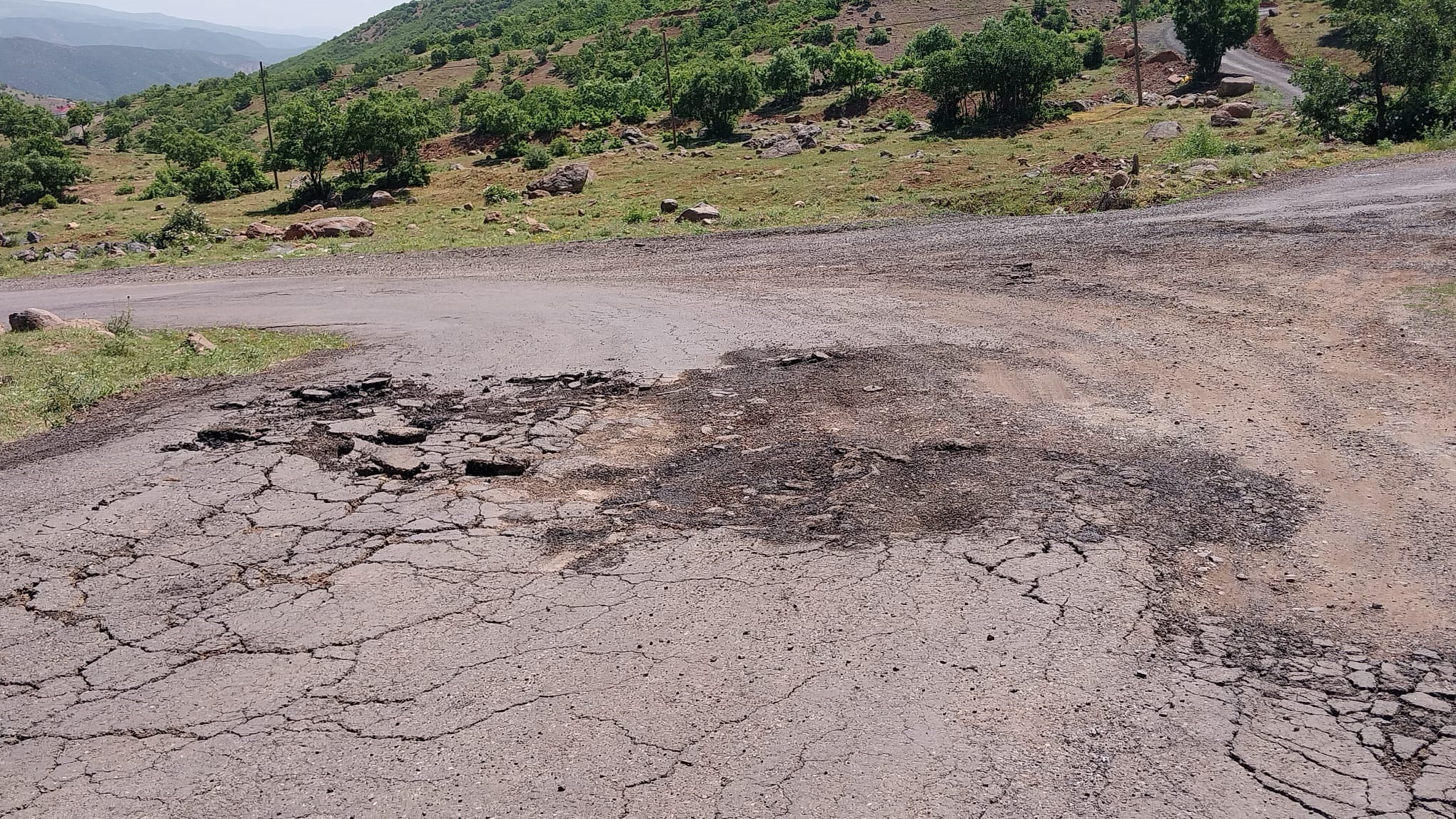 Emtağ Köyü Yol Sorunu (2)