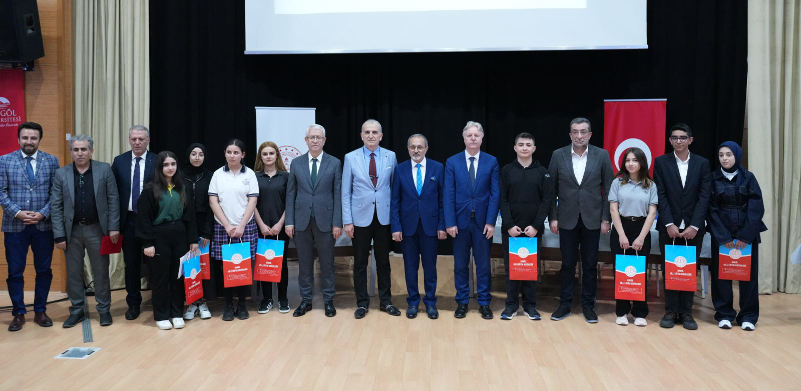 Münazara Yarişmasi (3)