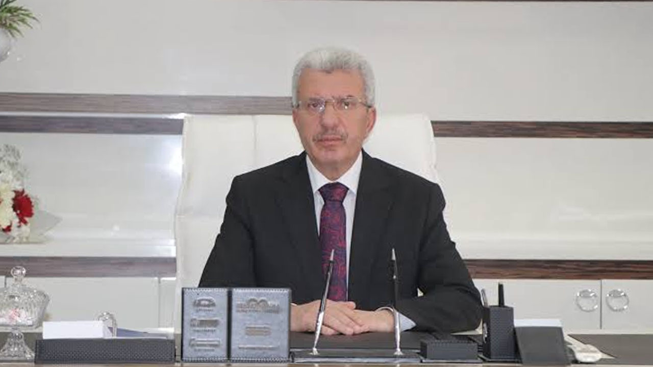 Genç Belediye Başkanı-3