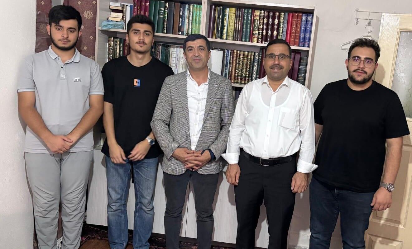 Ankara Bi̇nyar Derneği̇’nden Bi̇ngöl’de 1.500 Öğrenci̇ye Destek1