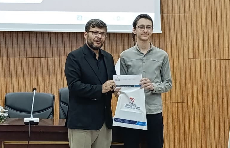 Yaz Kuran Kurslari Bi̇lgi̇ Yarişmasi (2)