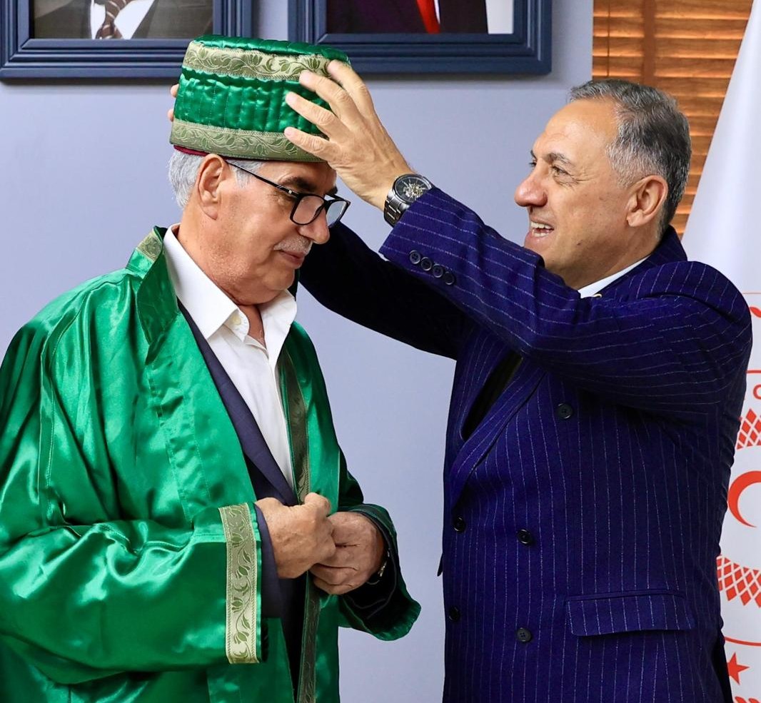 Yilin Ahi̇si̇ Hüseyi̇n Kaya Seçi̇ldi̇ (2)