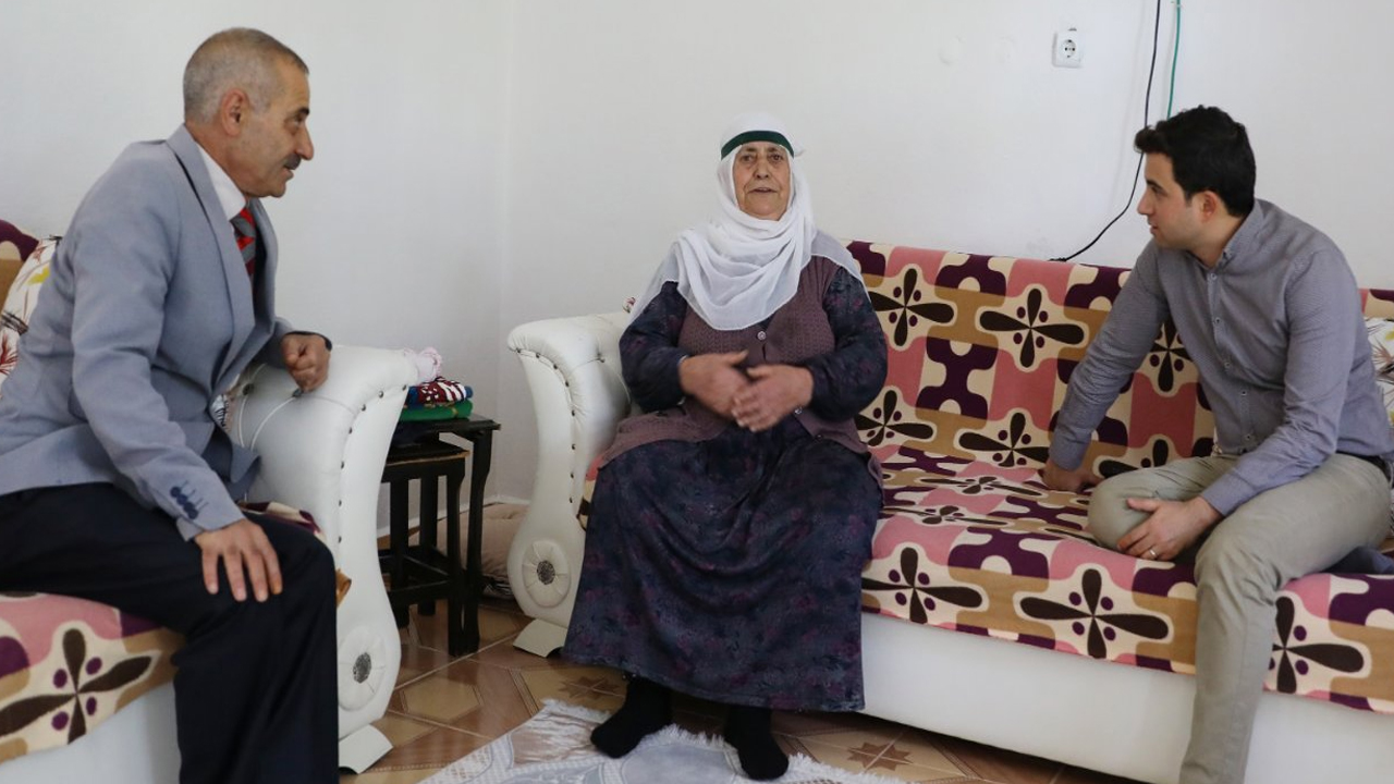 Genç Yaşlı Ziyaret1