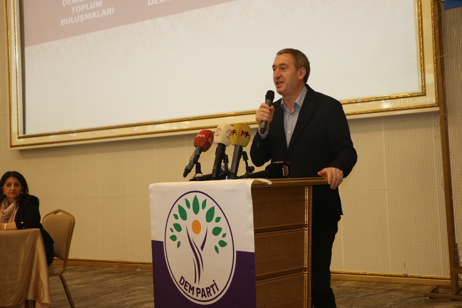 Whatsapp Image 2025 11 21 At 17.24.28 (2)