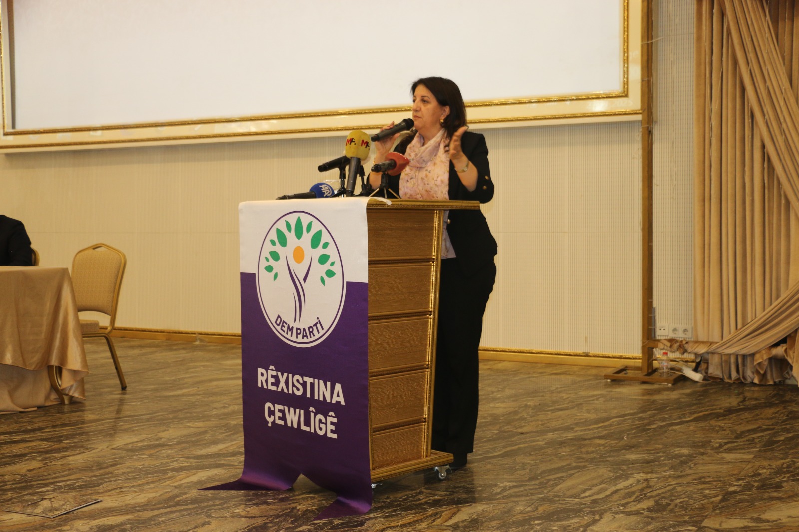 Whatsapp Image 2025 11 21 At 17.24.28