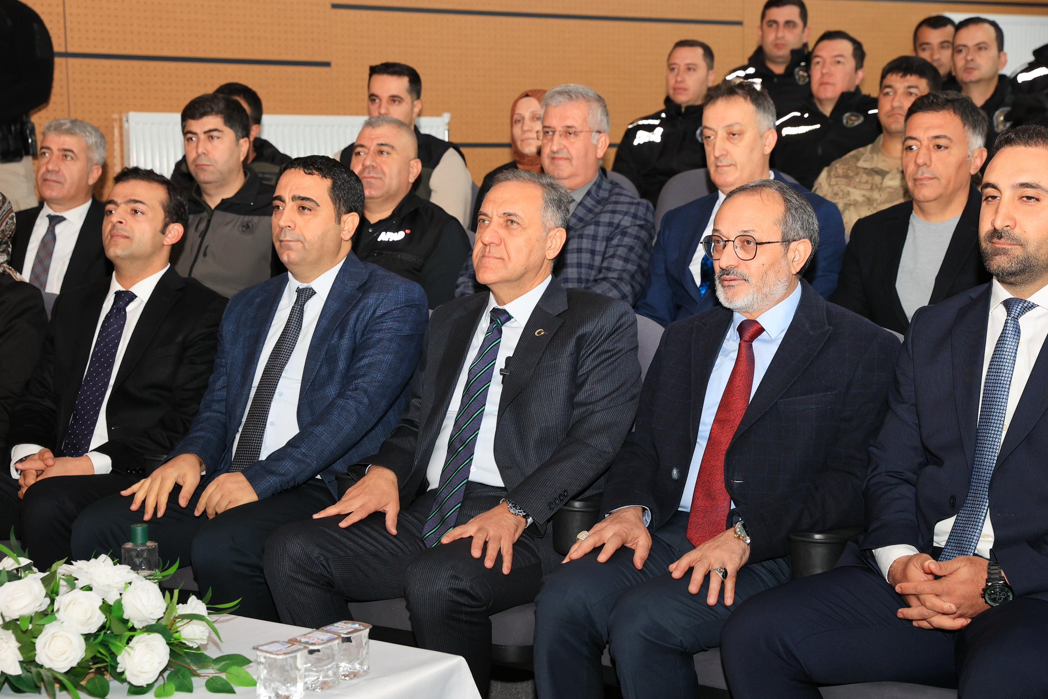 G7 Jv D Sw W Q A Az Ly C