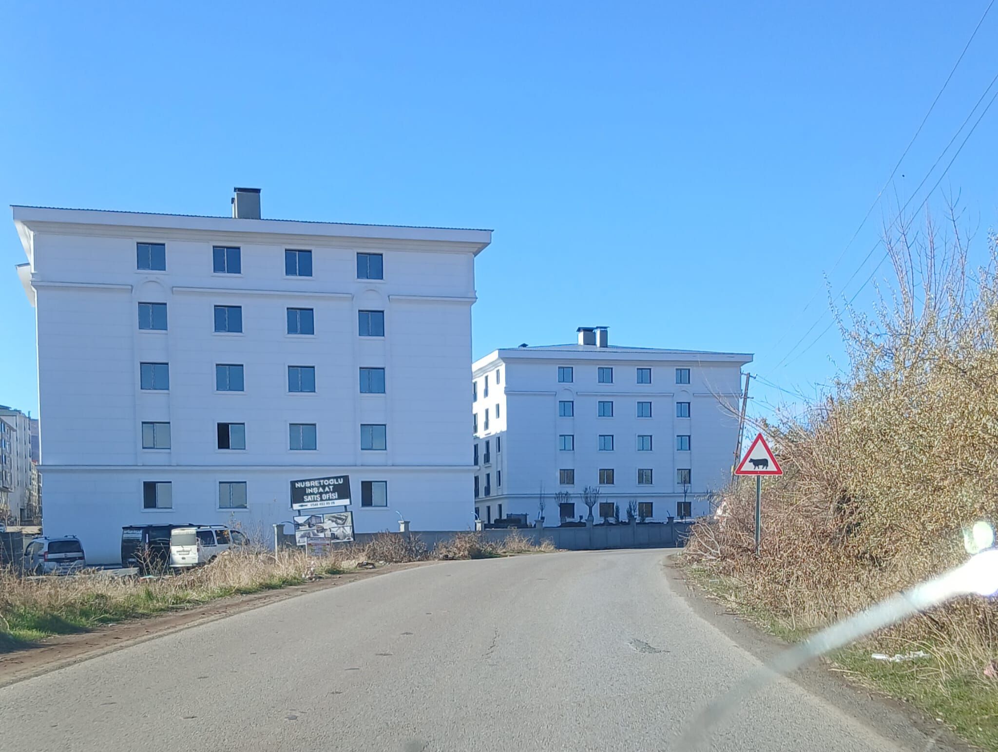 Kültür Mahallesi Çevre Yolu Belediye Göz Yumuyor (2)