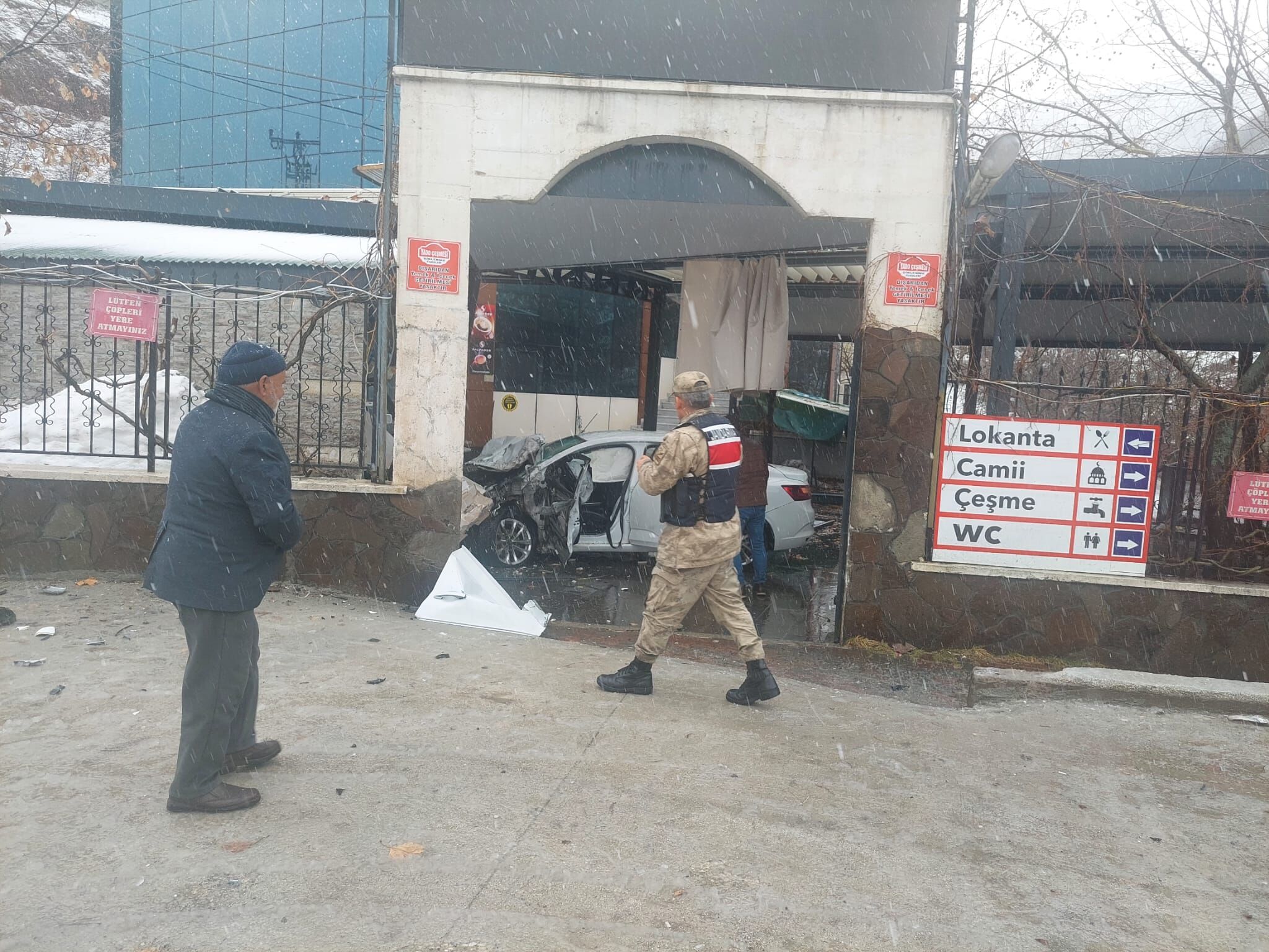 Bingöl Elazığ Yolunds Kaza 5 Yaralı1