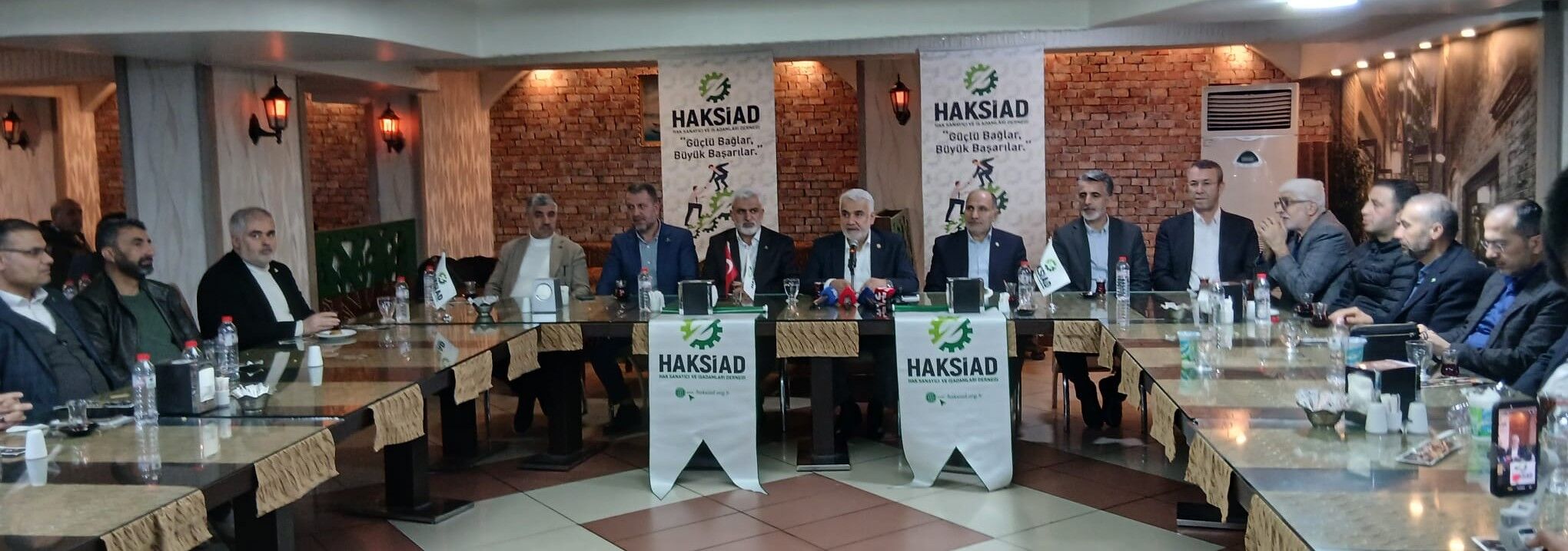 Hüda Par Zekeriya Yapıcıoğlu (3)