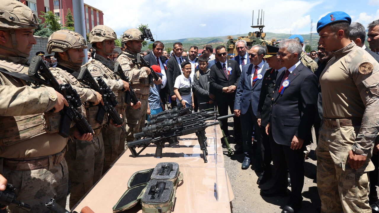 Jandarma Kuruluş1