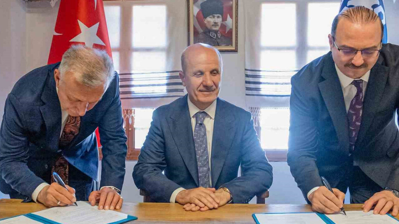 İki Üniversite Arasında 'Deprem Araştırmaları' İşbirliği Protokolü