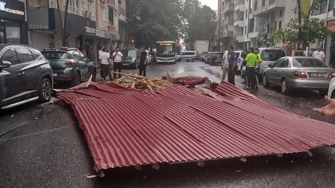Çati Koptu1