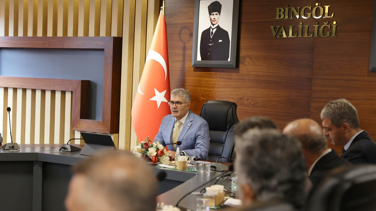 Özel İdare Toplanti1