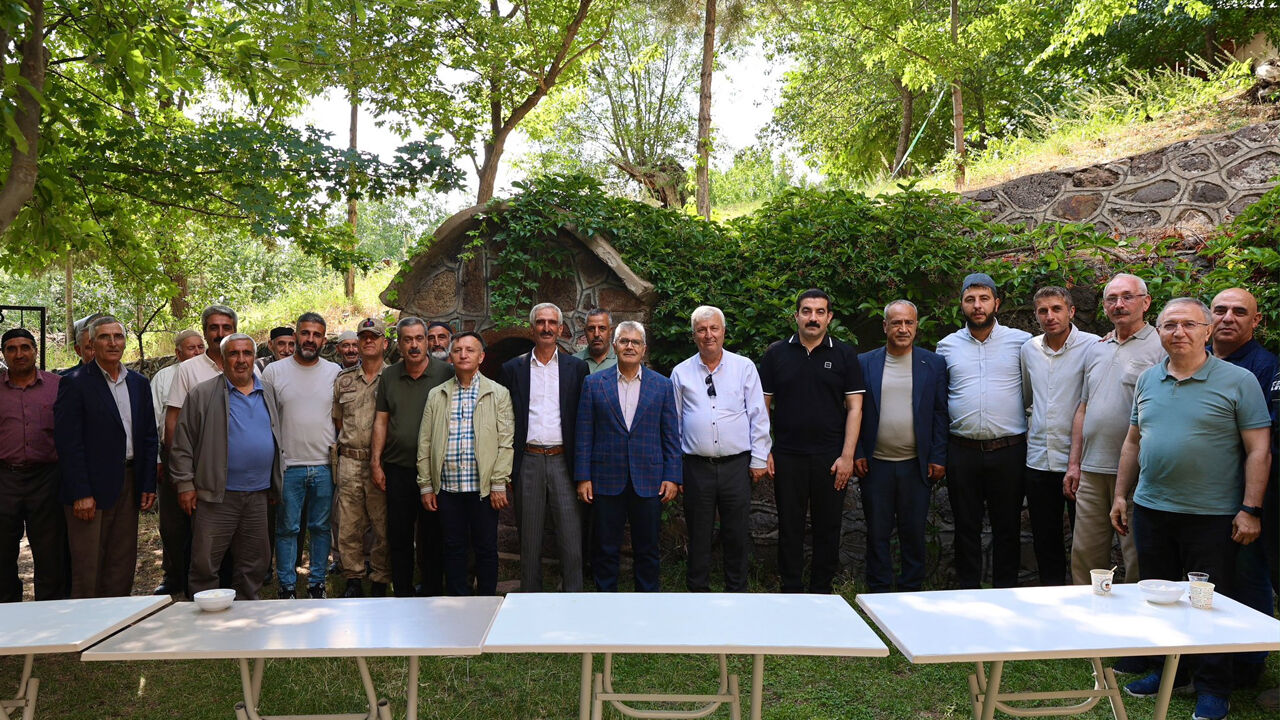 Vali̇ Çeli̇k Kepçeli̇ Köyü1
