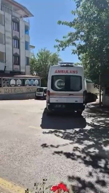 Aracın Çarptığı Yaşlı Adam Hayatını Kaybetti