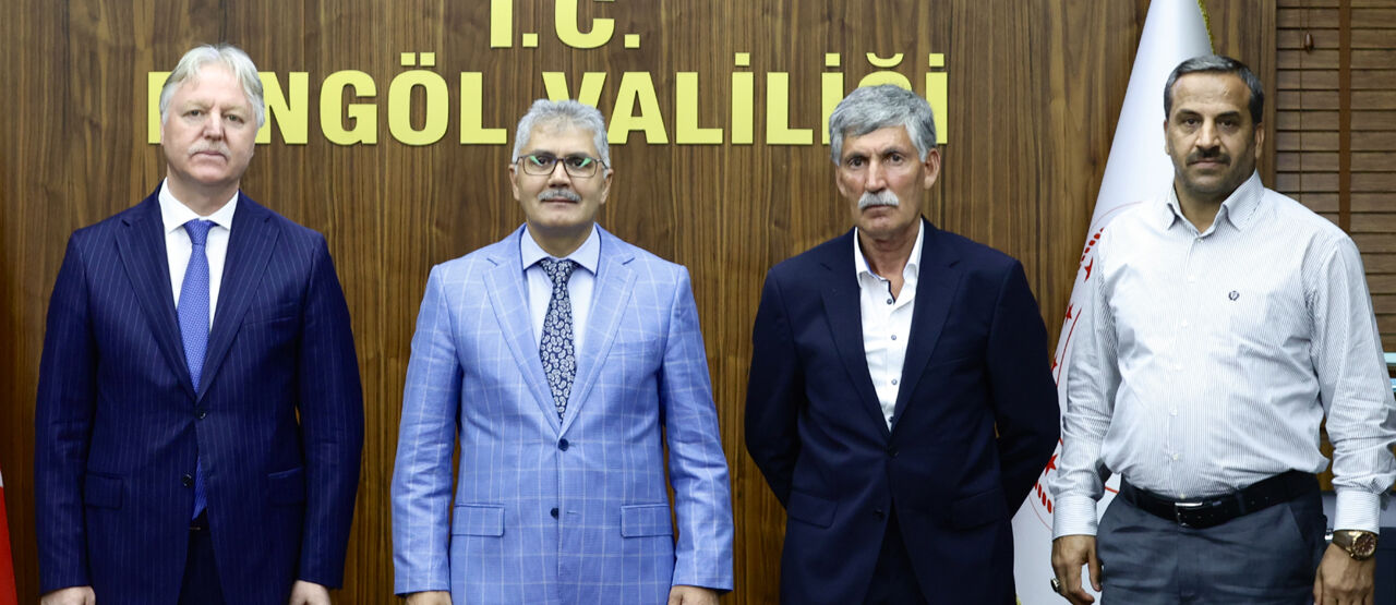Bingöl'de 3 Okulda Çocuk Oyun Alanı Ve Spor Tesisleri Yapılacak (1)-1