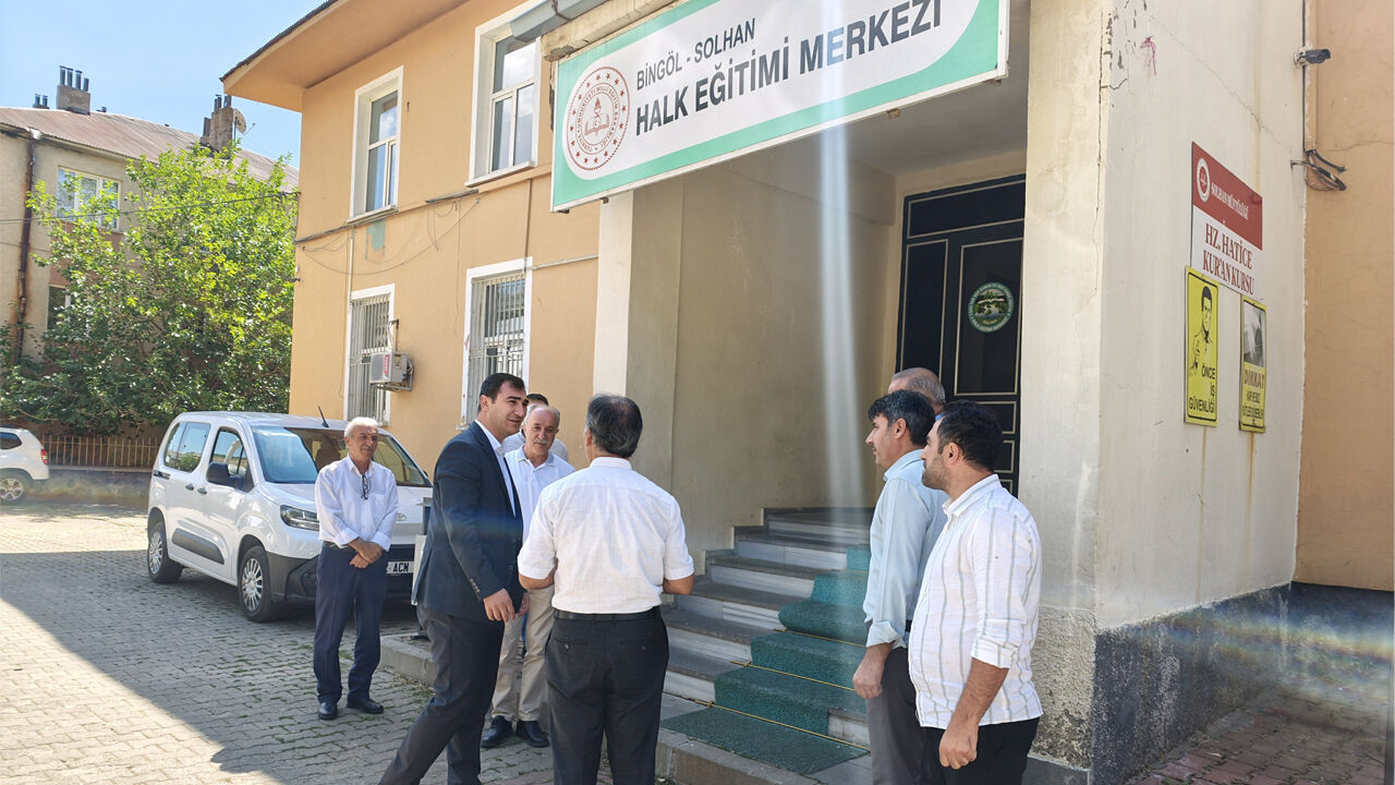 Kaymakam Ayaz’dan Halk Eğitim Merkezi’ne Ziyaret