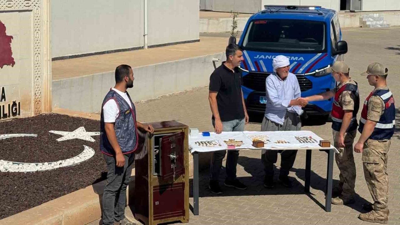Çalınan Altınlar, Gübre Yığınında Gömülü Olarak Bulundu
