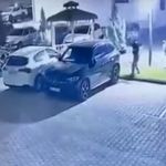Elazığ’da Park Halindeki Aracın Camını Kırıp Kaçtılar
