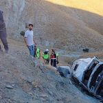 Elazığ’da Minibüs Uçuruma Yuvarlandı: 13 Yaralı