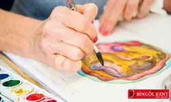 Sanat Terapisi ile Stresi Hafifletmek: İçsel Huzura Doğru Bir Yolculuk