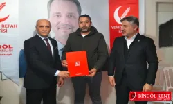 Ayan, Yeniden Refah Partisi'ne katıldı