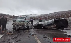 Bingöl'de feci kaza: 1 ölü, 4 yaralı!