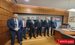 Atanamayan Uzman Çavuşlar Mecliste