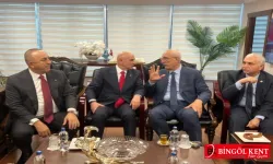 Berdibek'ten Altınok'a Hayırlı Olsun Ziyareti