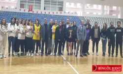 Bingöl'de Badminton 'Kupa' Töreni