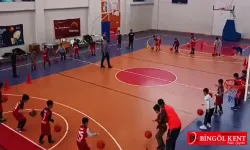 Bingöl'de 'Geleceğin Basketbolcuları' Yetiştiriliyor!