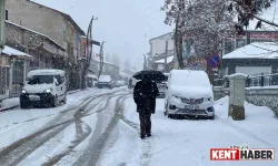 Karlıova’da Kar Kalınlığı 15 Santimi Aştı, Kış Geri Geldi!