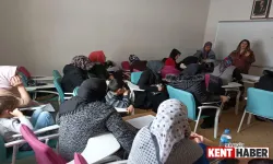 Bingöl'de Kadınlar İçin Okuma-Yazma Kursu Açıldı