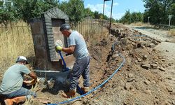 Susuz Çeşmeye Boru Hatları Döşendi