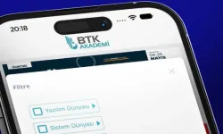 Yapay Zeka Eğitimlerine Mobil Uygulama