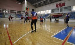 Bingöl'de Kamu Spor Oyunları Voleybol Final Heyecanı