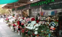 Bursa’daki Pasaja Çiftler Rağbet Gösteriyor