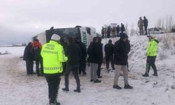 Kars’ta Yolcu Otobüsü Devrildi: Çok Sayıda Yaralı Var