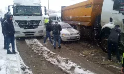 Muş-Bingöl Yolunda Zincirleme Kaza