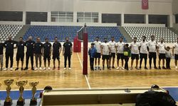 Bingöl'de 'Öğretmenler Voleybol Turnuvası' Tamamlandı