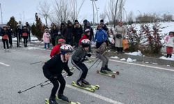 Kayaklı Koşu Yarışması Asfalt Yolda Yapıldı