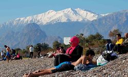 Antalya’da Kış Ortasında Deniz Keyfi...