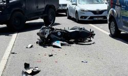 Diyarbakır’da Motosiklet Otomobile Arkadan Çarptı: 2 Yaralı