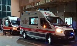 Cami Çıkışında Otomobil Çarptı!