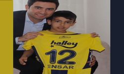Bingöl'de Kaymakam, Fenerbahçe'ye Minik Taraftar Kazandırdı!