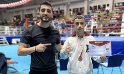 Bingöllü Sporcu, Muay-Thai 'Türkiye Üçüncüsü' Oldu!