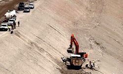 Tunceli'de Kamyon Uçuruma Yuvarlandı: 1 Yaralı