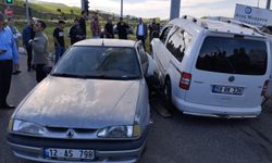 Bingöl Havalimanı Kavşağında Trafik Kazası: 2 Yaralı
